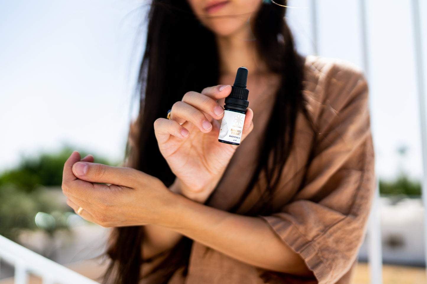 LOVE EVERYWHERE - ANOINTING OIL KIT